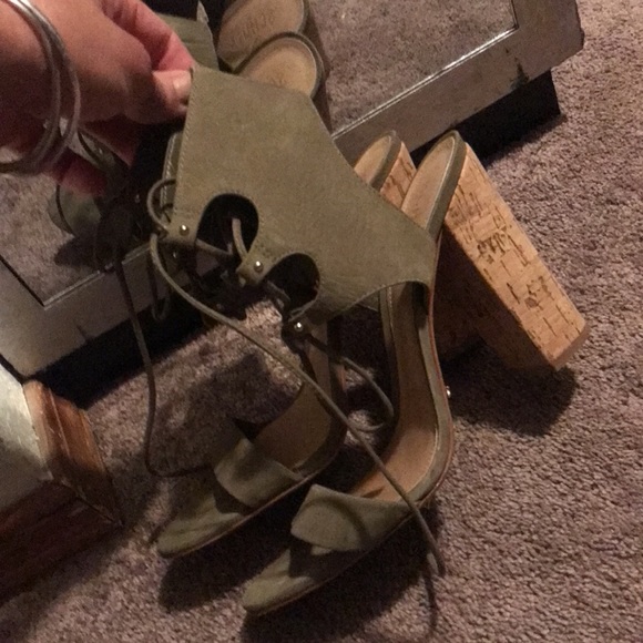 SEXY CORK HEEL SCHUTZ w dust bags - Picture 3 of 8